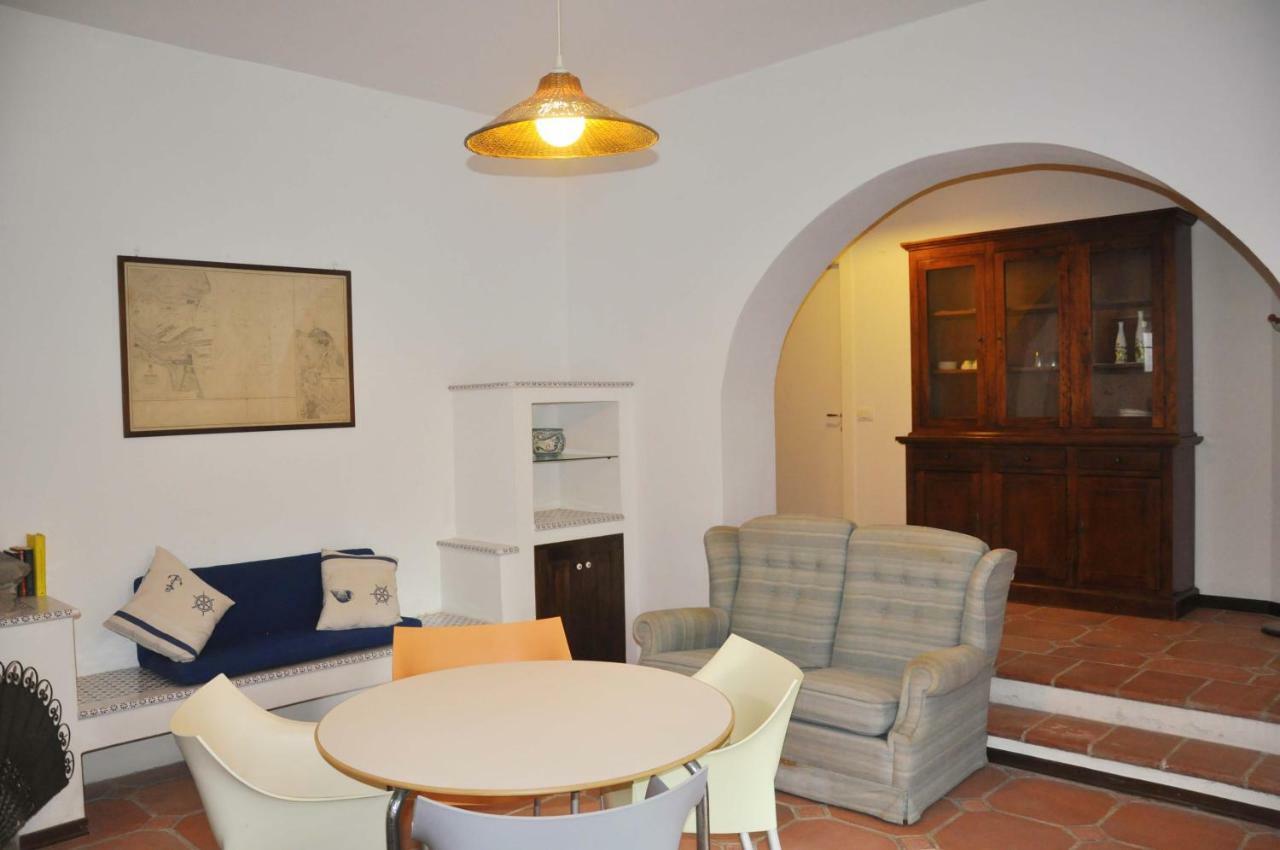 Casa Capiciana - Punta Rotolo Appartement Milazzo Buitenkant foto