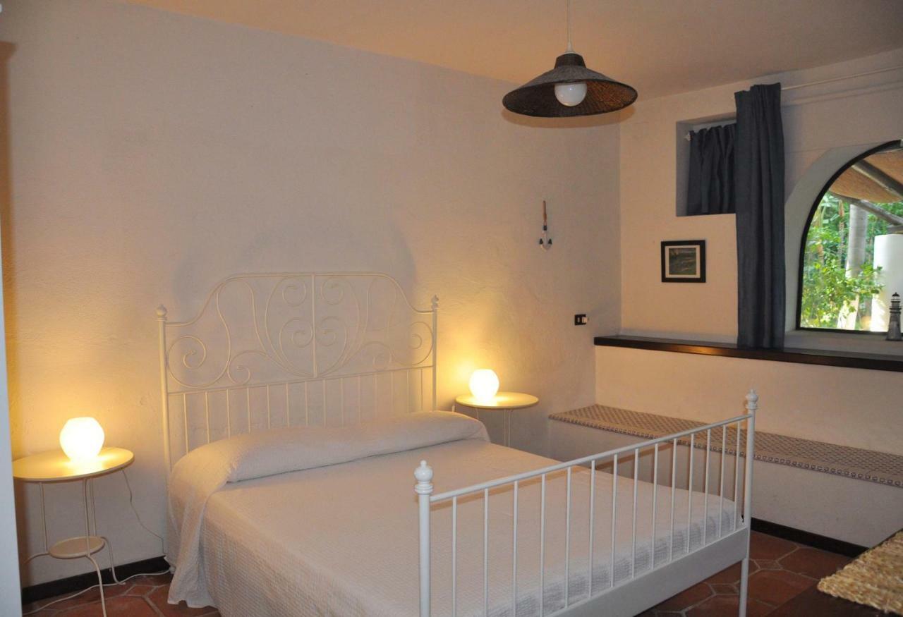 Casa Capiciana - Punta Rotolo Appartement Milazzo Buitenkant foto