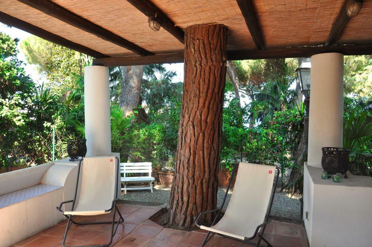 Casa Capiciana - Punta Rotolo Appartement Milazzo Buitenkant foto